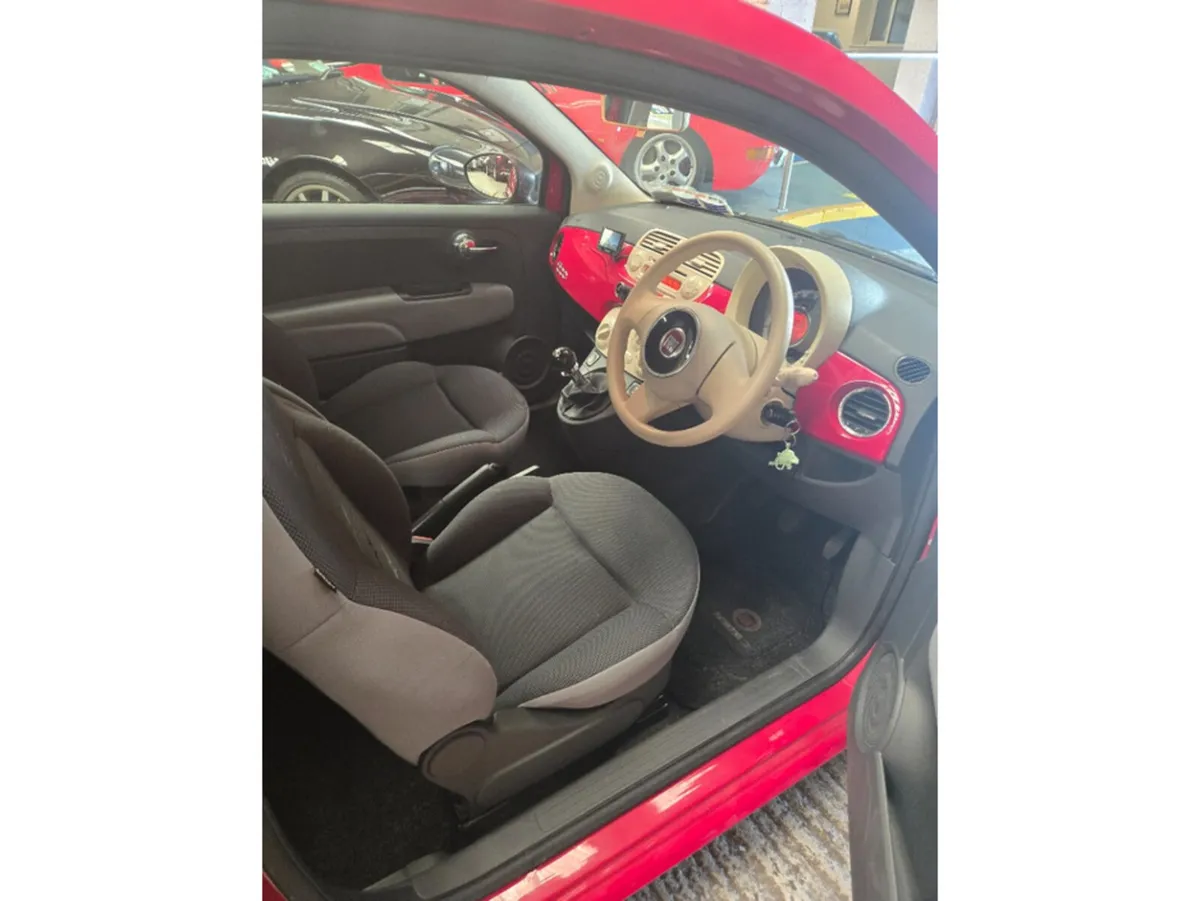 Fiat 500 Hatchback, Petrol, 2015, Red