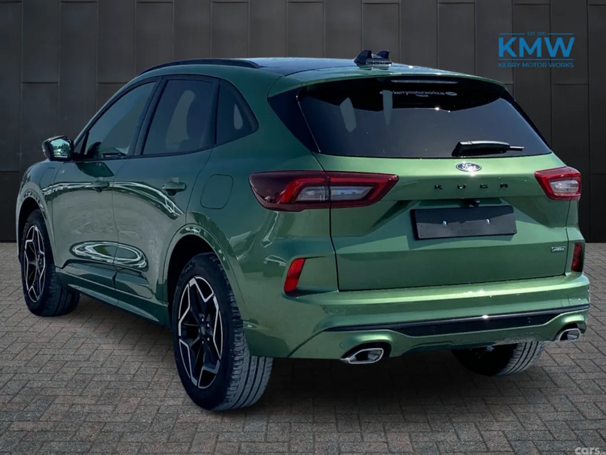 Ford Kuga SUV, Petrol Hybrid, 2026, Green