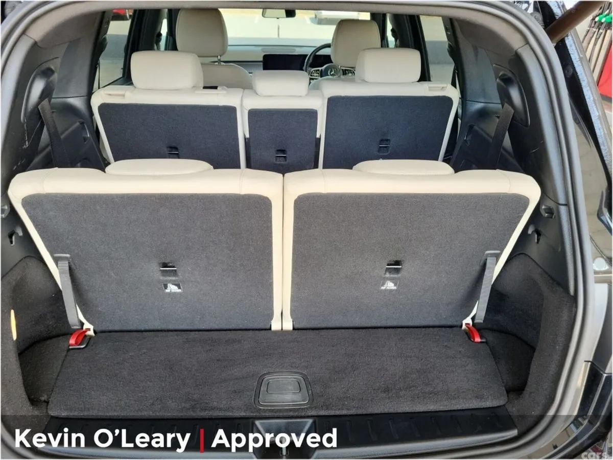 Mercedes-Benz GLB Estate, Diesel, 2023, Black