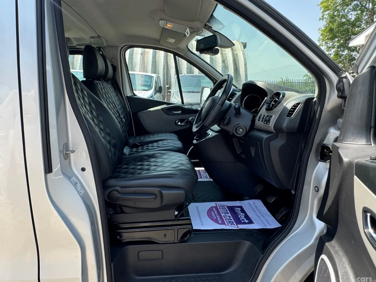 Renault Trafic MPV, Diesel, 2019, Grey