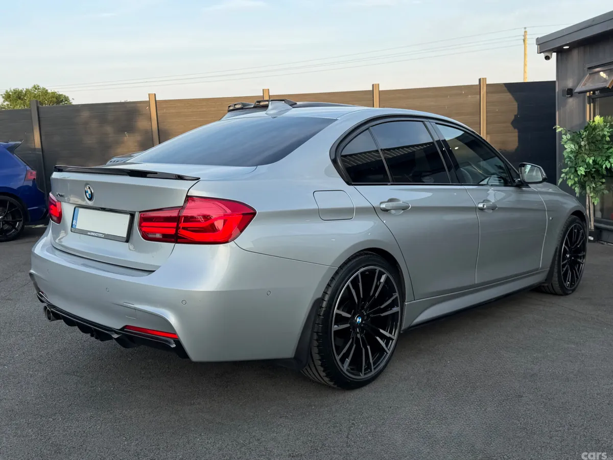 BMW 3-Series Saloon, Diesel, 2018, Silver