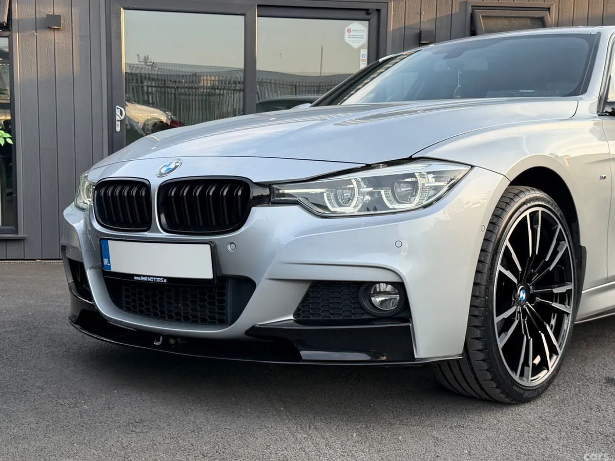 BMW 3-Series Saloon, Diesel, 2018, Silver