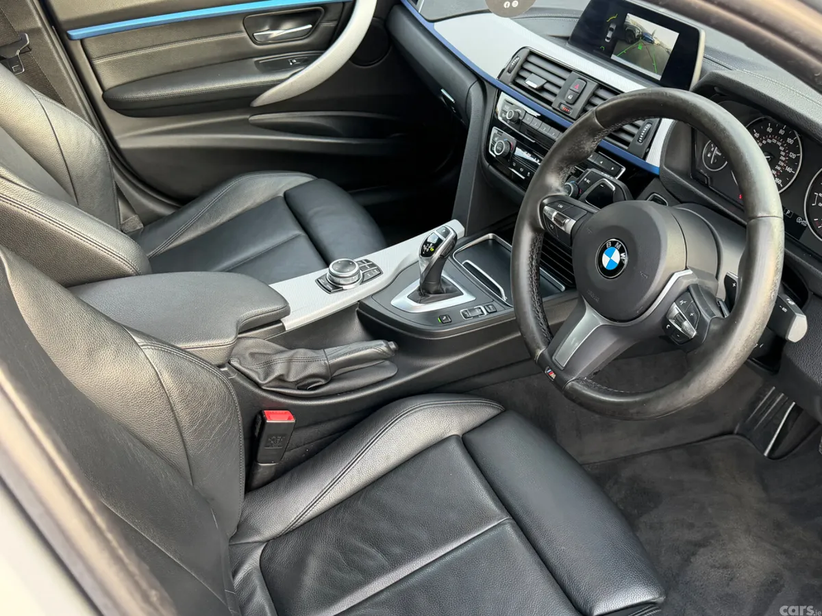 BMW 3-Series Saloon, Diesel, 2018, Silver