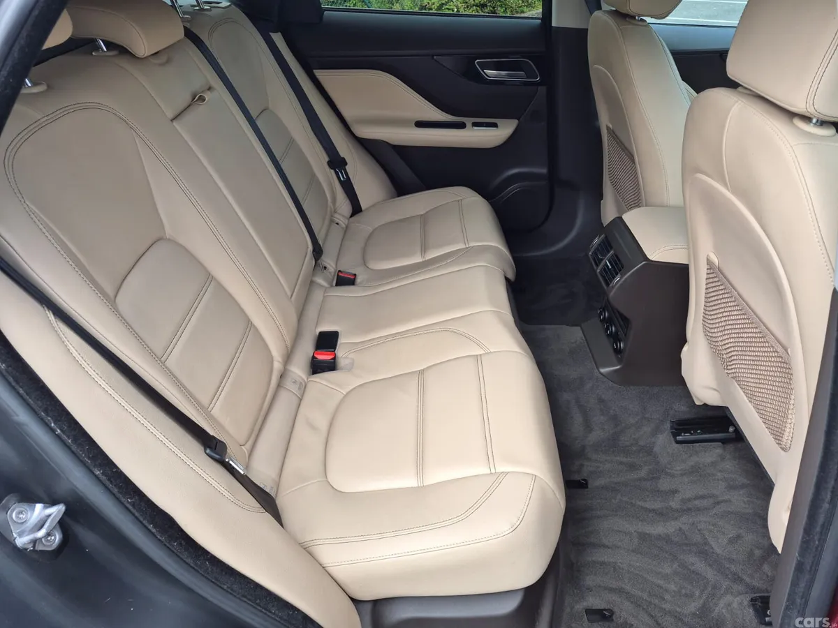 Jaguar F-Pace SUV, Diesel, 2016, Red