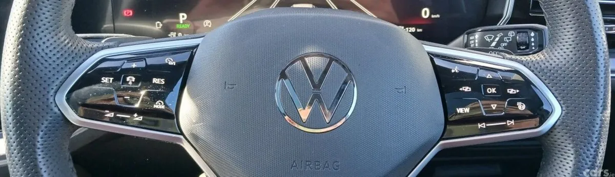 Volkswagen Touareg SUV, Petrol Plug-in Hybrid, 2024, Blue