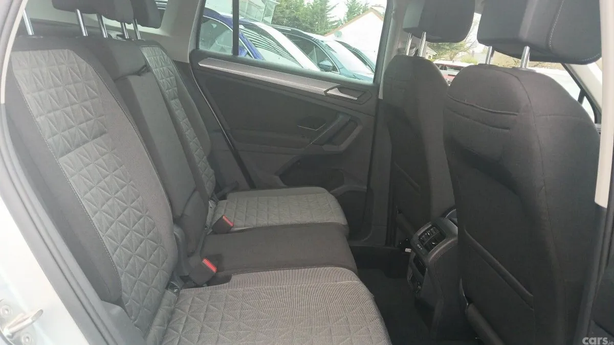 Volkswagen Tiguan SUV, Diesel, 2023, Grey