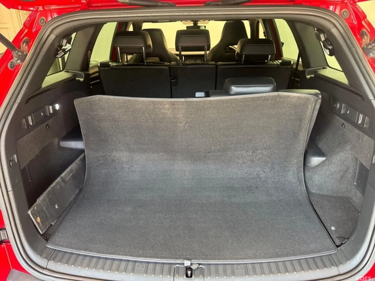 Skoda Kodiaq SUV, Diesel, 2018, Red