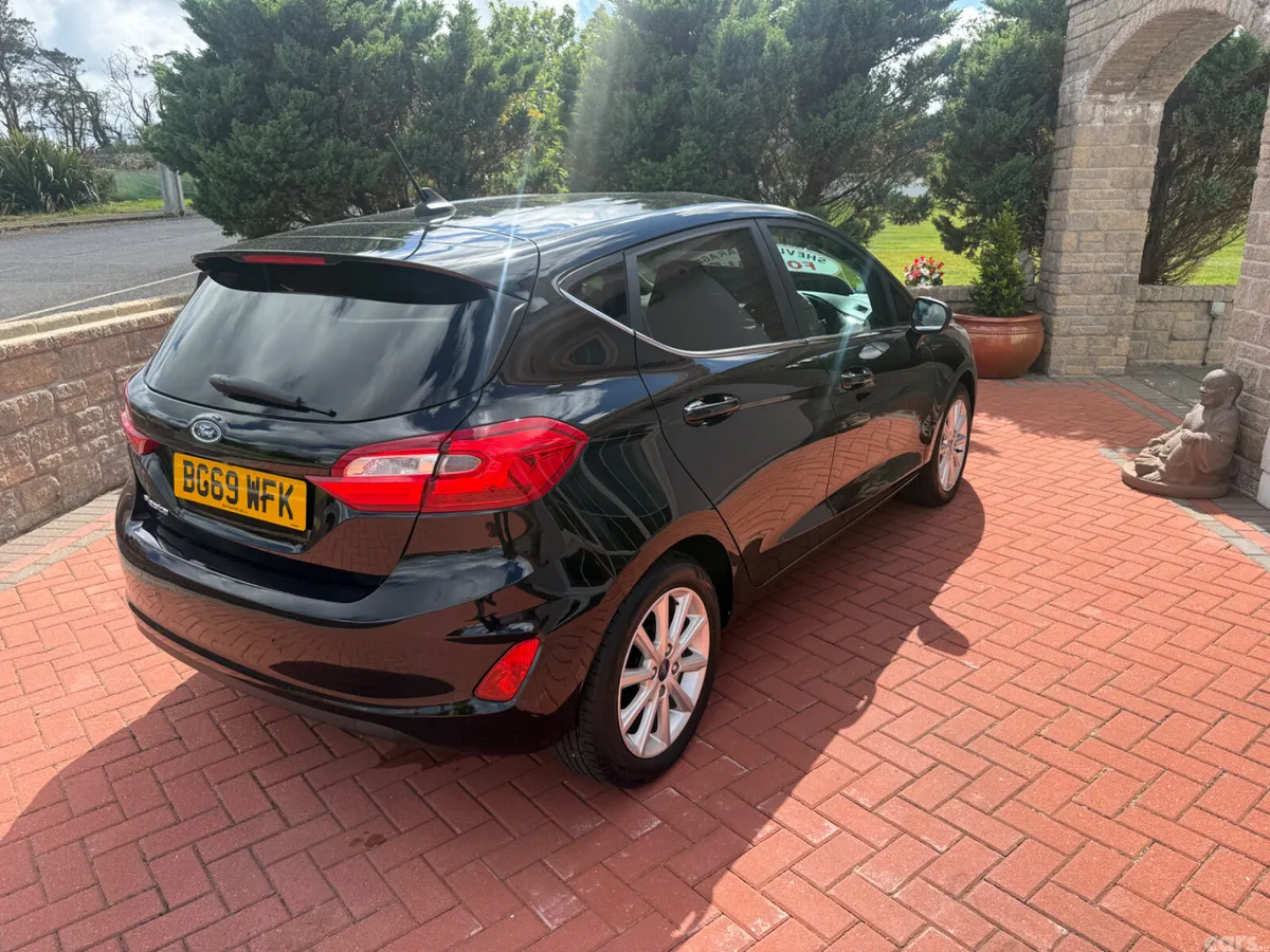 Ford Fiesta Hatchback, Petrol, 2019, Black