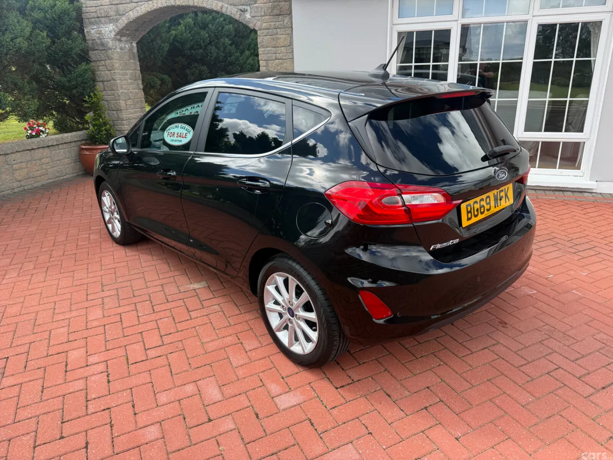 Ford Fiesta Hatchback, Petrol, 2019, Black