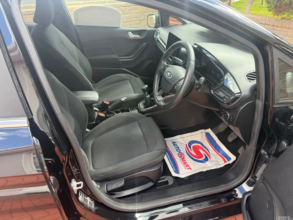 Ford Fiesta Hatchback, Petrol, 2019, Black
