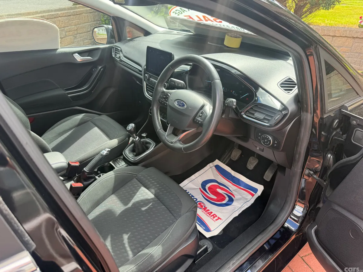 Ford Fiesta Hatchback, Petrol, 2019, Black
