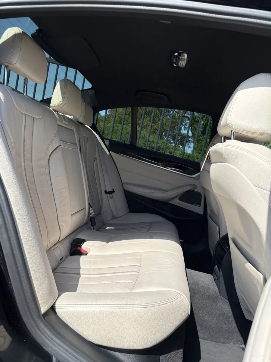BMW 5-Series Saloon, Diesel, 2017, Black