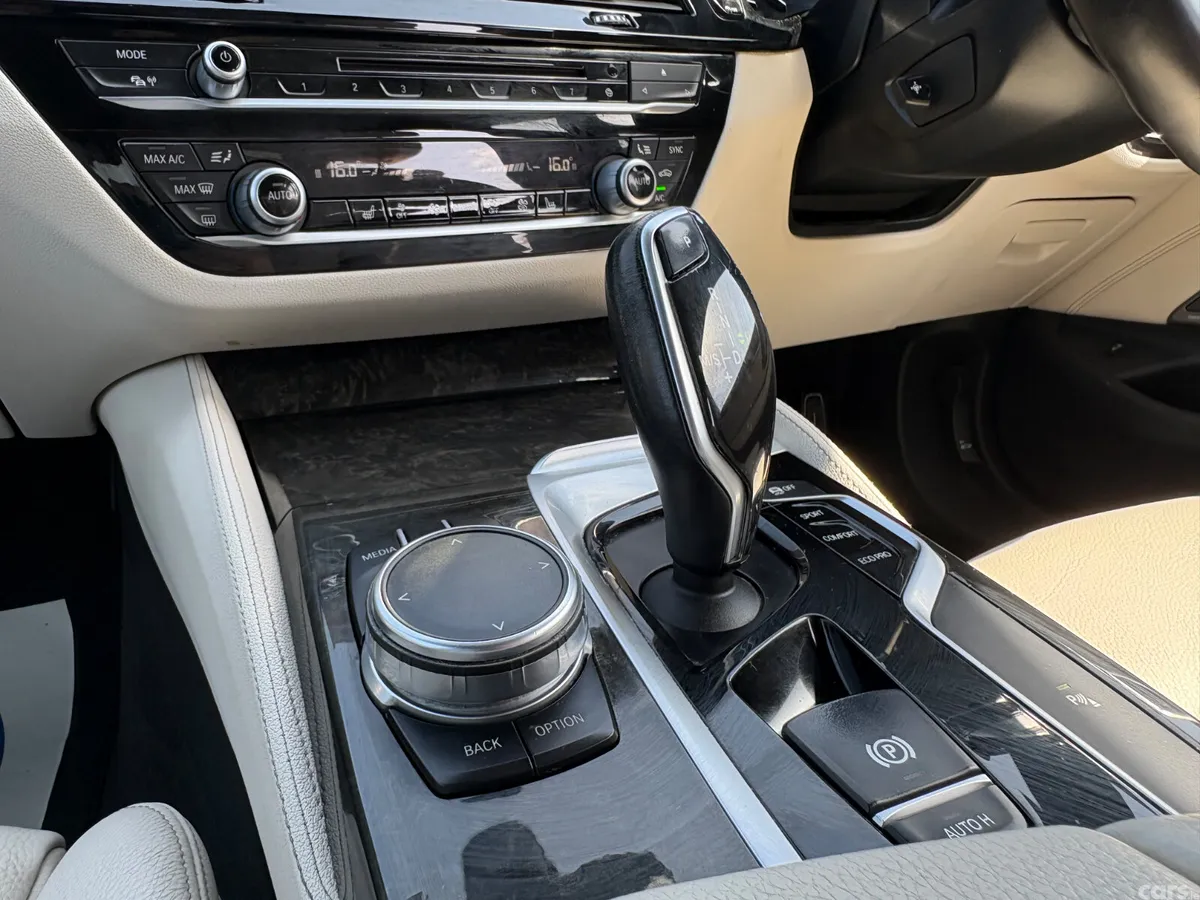 BMW 5-Series Saloon, Diesel, 2017, Black