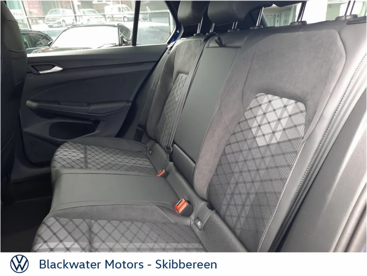 Volkswagen Golf Estate, Diesel, 2026, Blue