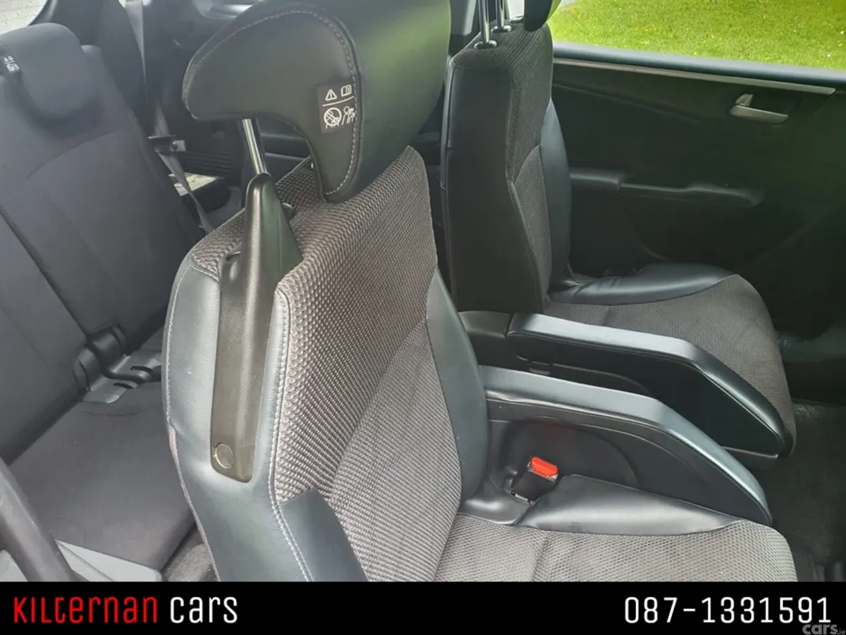 Honda Jade Estate, Petrol Hybrid, 2015, Black