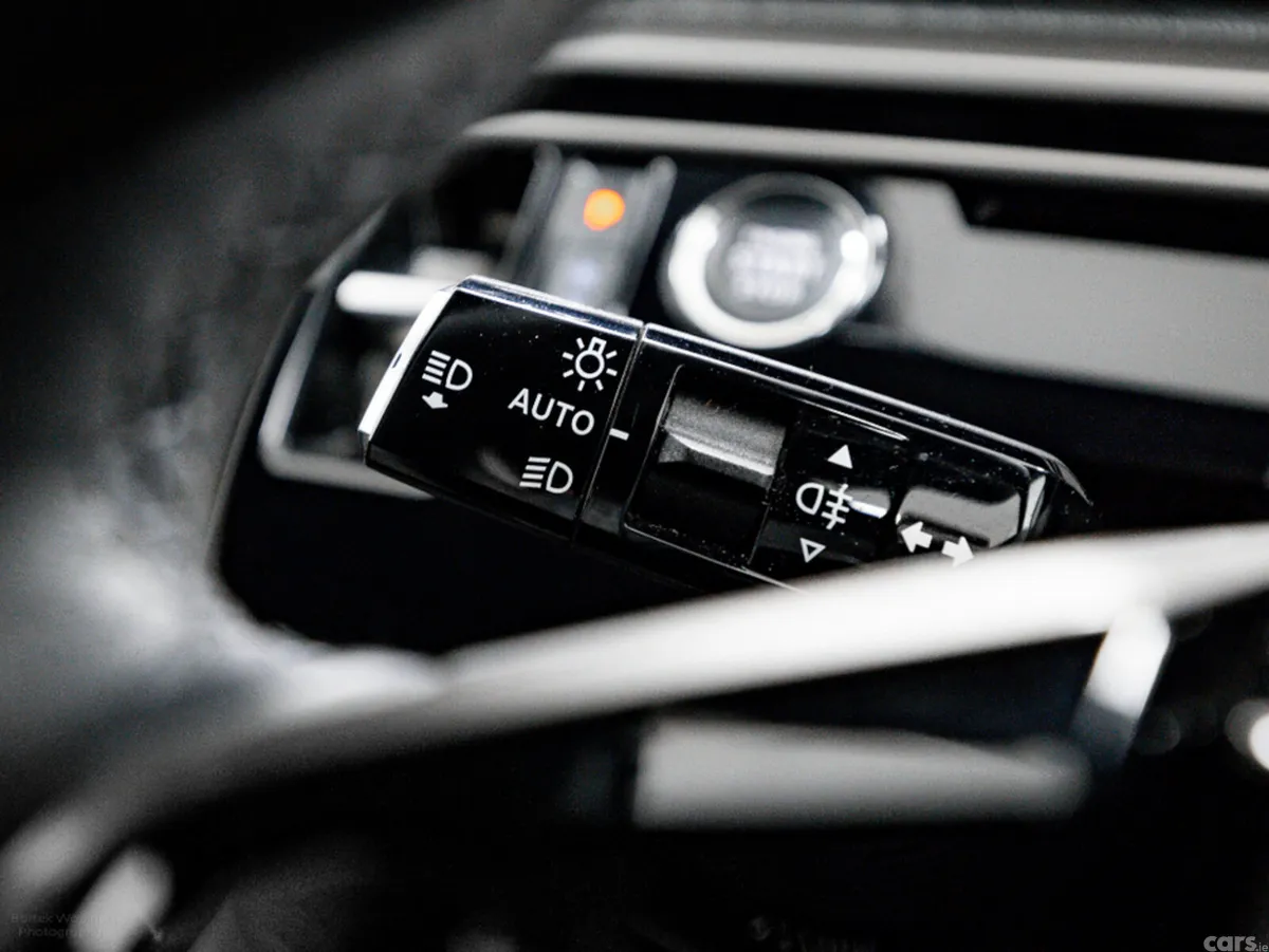 Peugeot 3008 SUV, Petrol Hybrid, 2024, Grey