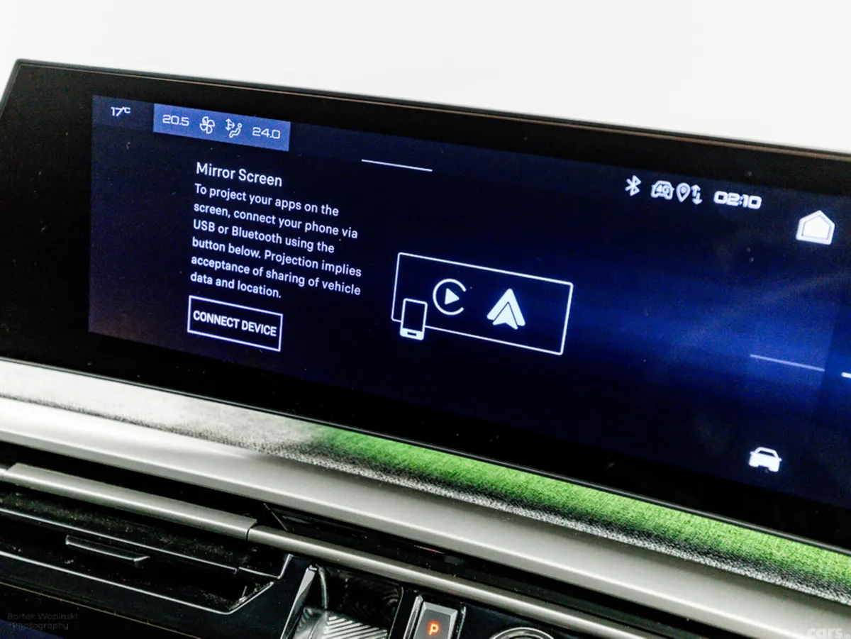 Peugeot 3008 SUV, Petrol Hybrid, 2024, Grey