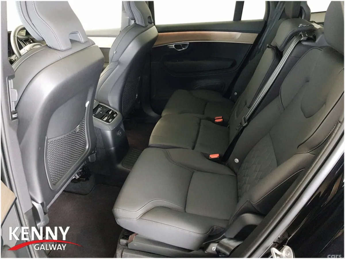 Volvo XC90 Estate, Petrol Hybrid, 2025, Black