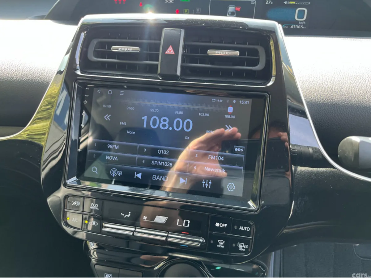 Toyota Prius Saloon, Petrol Hybrid, 2020, Silver