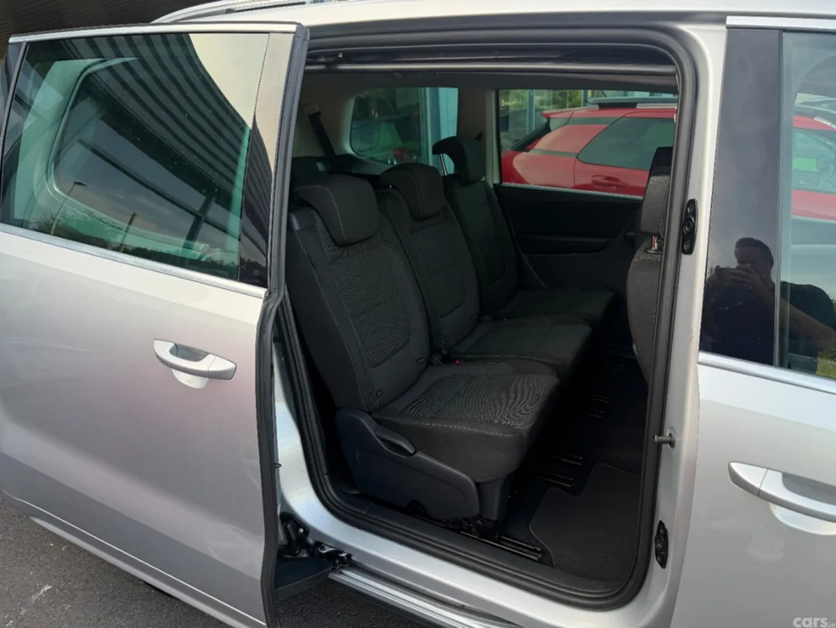 Volkswagen Sharan MPV, Diesel, 2019, Grey