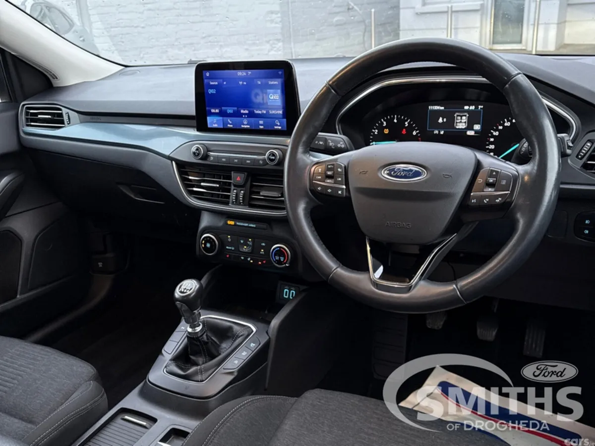 Ford Focus Estate, Petrol, 2021, Red
