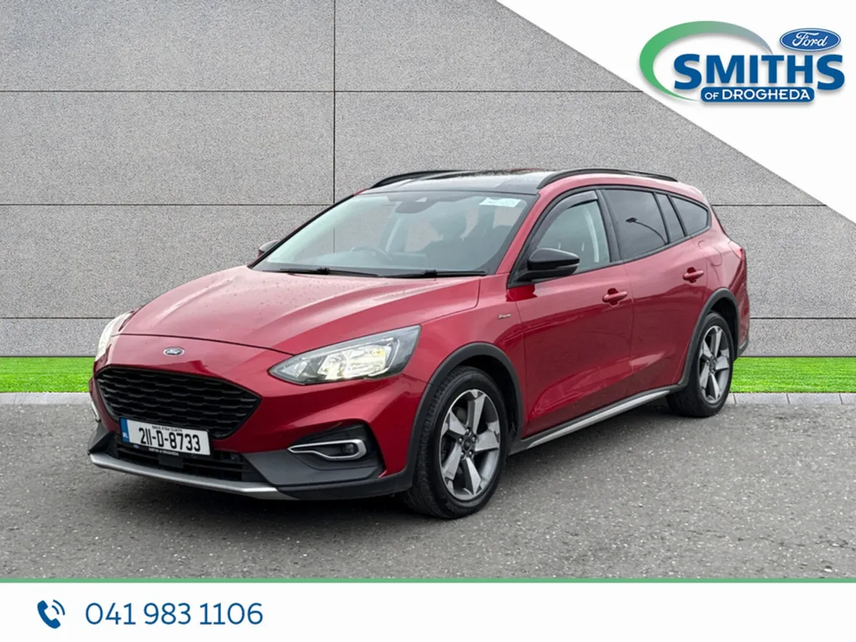Ford Focus Estate, Petrol, 2021, Red