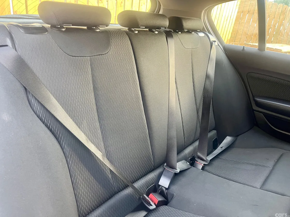 BMW 1-Series Hatchback, Diesel, 2018, White