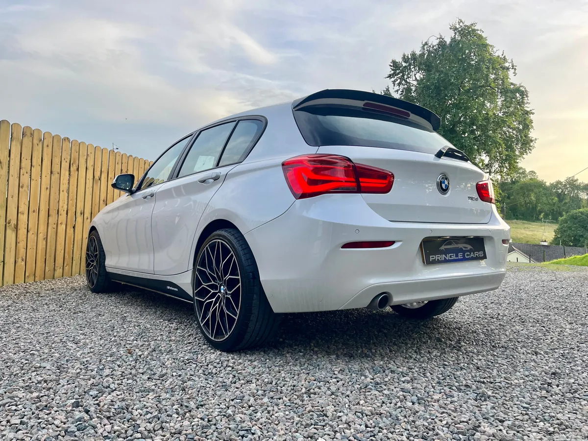 BMW 1-Series Hatchback, Diesel, 2018, White