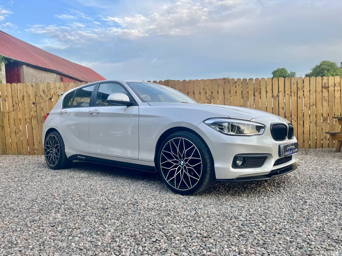 BMW 1-Series Hatchback, Diesel, 2018, White