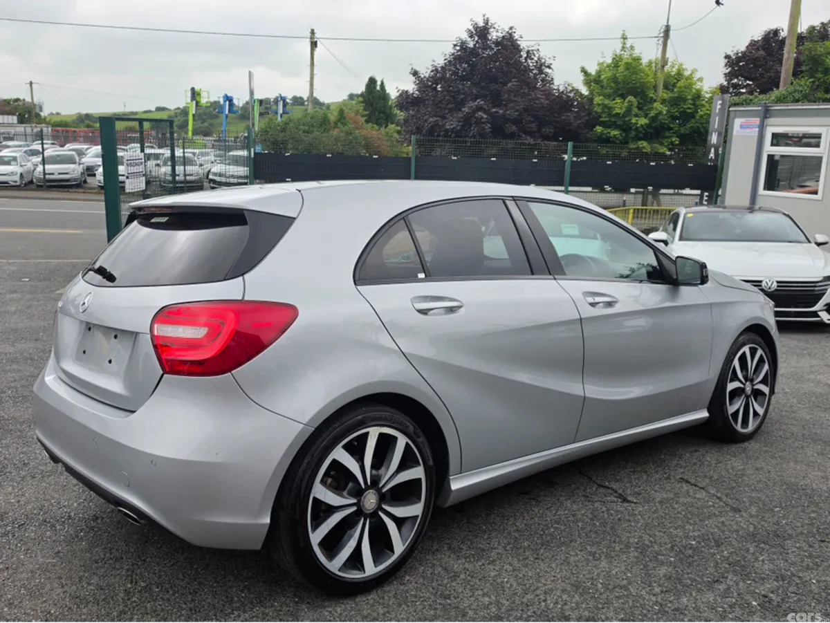 Mercedes-Benz A-Class Hatchback, Petrol, 2015, Silver