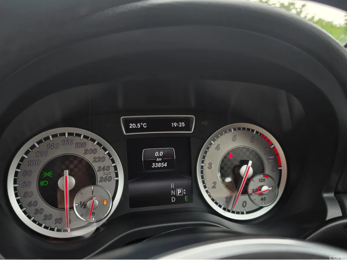 Mercedes-Benz A-Class Hatchback, Petrol, 2015, Silver