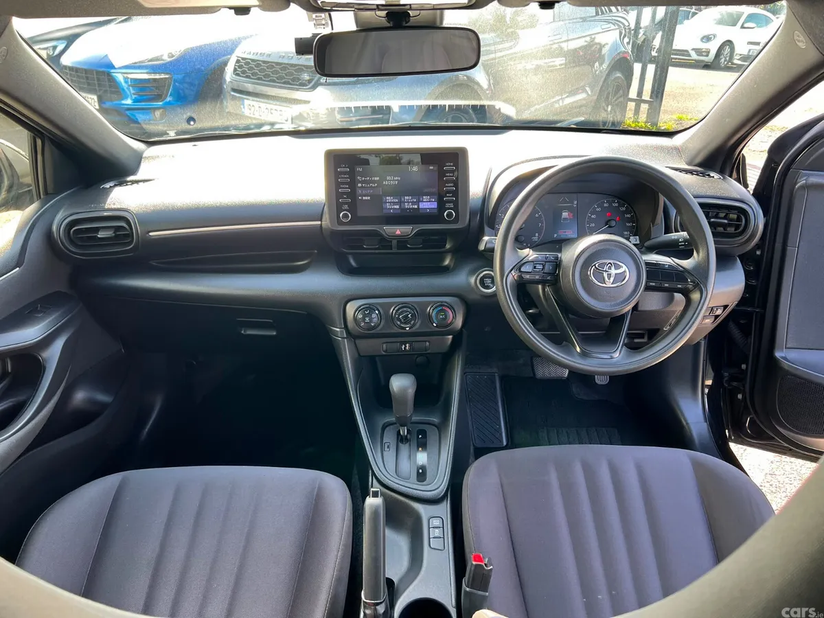 Toyota Yaris Hatchback, Petrol, 2022, Black