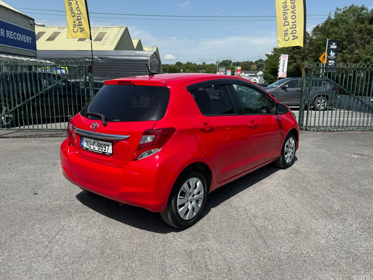 Toyota Vitz Hatchback, Petrol, 2014, Red