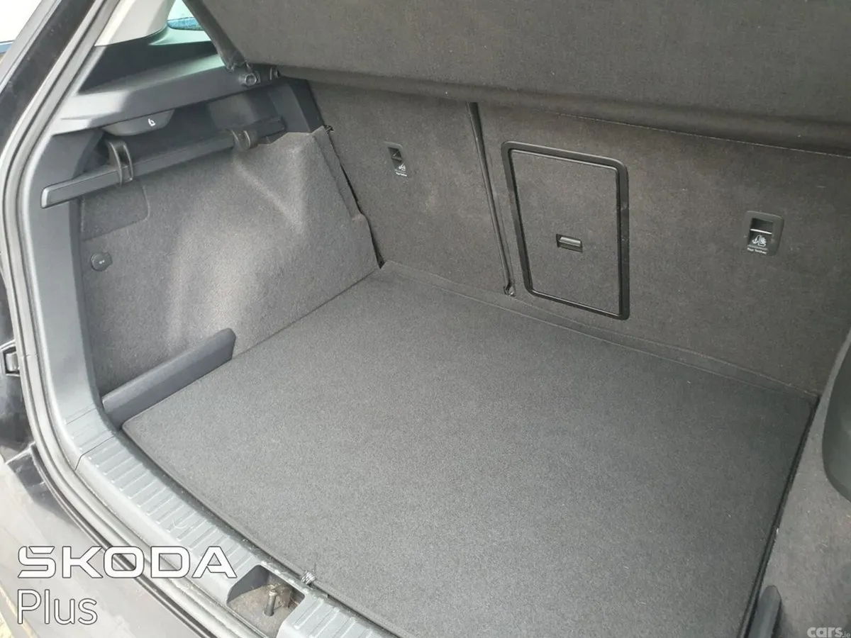 Skoda Karoq SUV, Diesel, 2022, Black