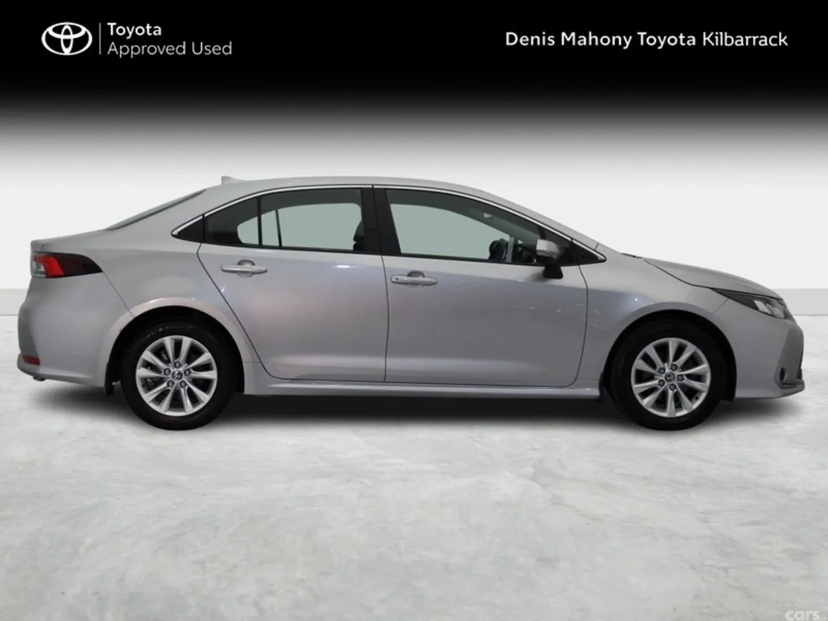 Toyota Corolla Saloon, Petrol Hybrid, 2023, Grey