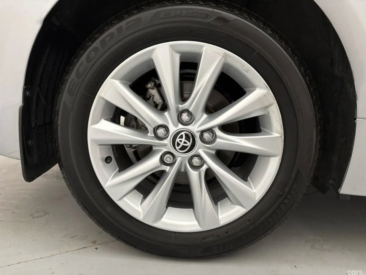 Toyota Corolla Saloon, Petrol Hybrid, 2023, Grey