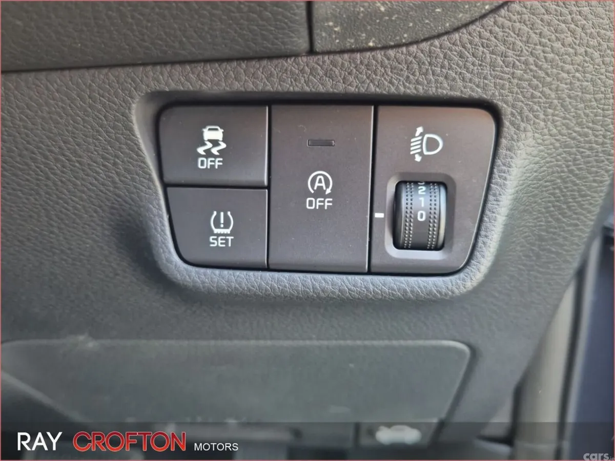 Kia Stonic Estate, Petrol Hybrid, 2026, Blue