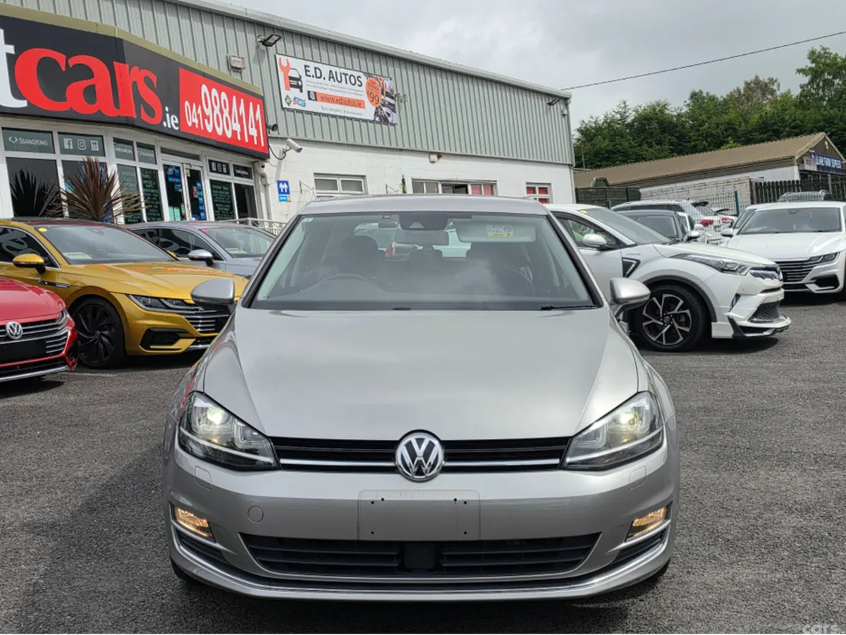 Volkswagen Golf Hatchback, Petrol, 2015, Silver