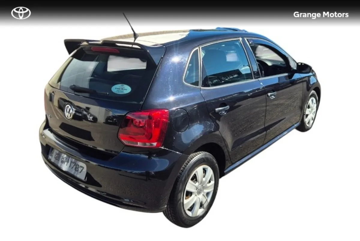 Volkswagen Polo Hatchback, Petrol, 2013, Black