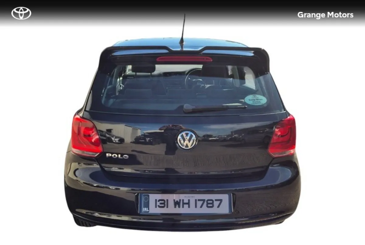 Volkswagen Polo Hatchback, Petrol, 2013, Black