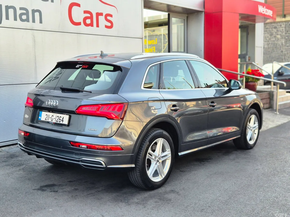 Audi Q5 SUV, Petrol Plug-in Hybrid, 2021, Grey