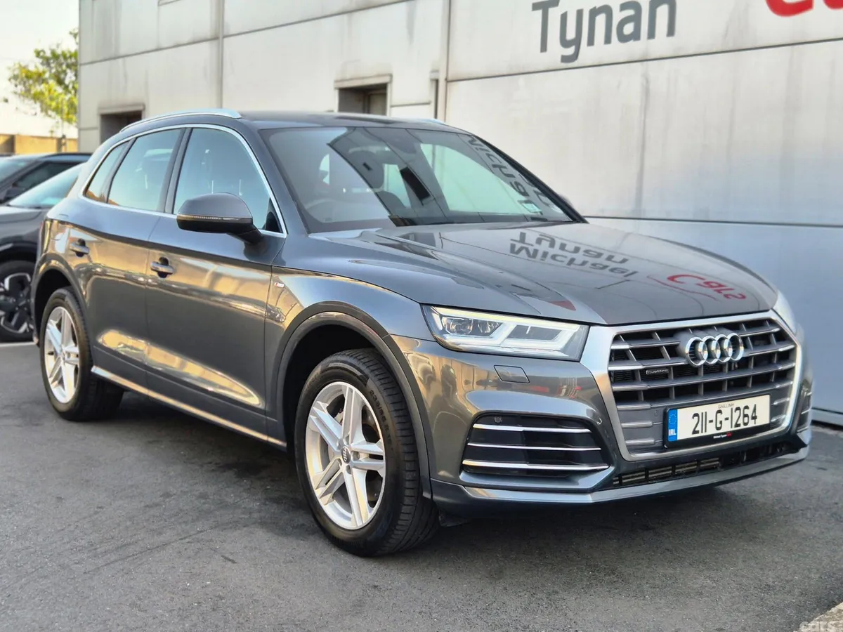 Audi Q5 SUV, Petrol Plug-in Hybrid, 2021, Grey