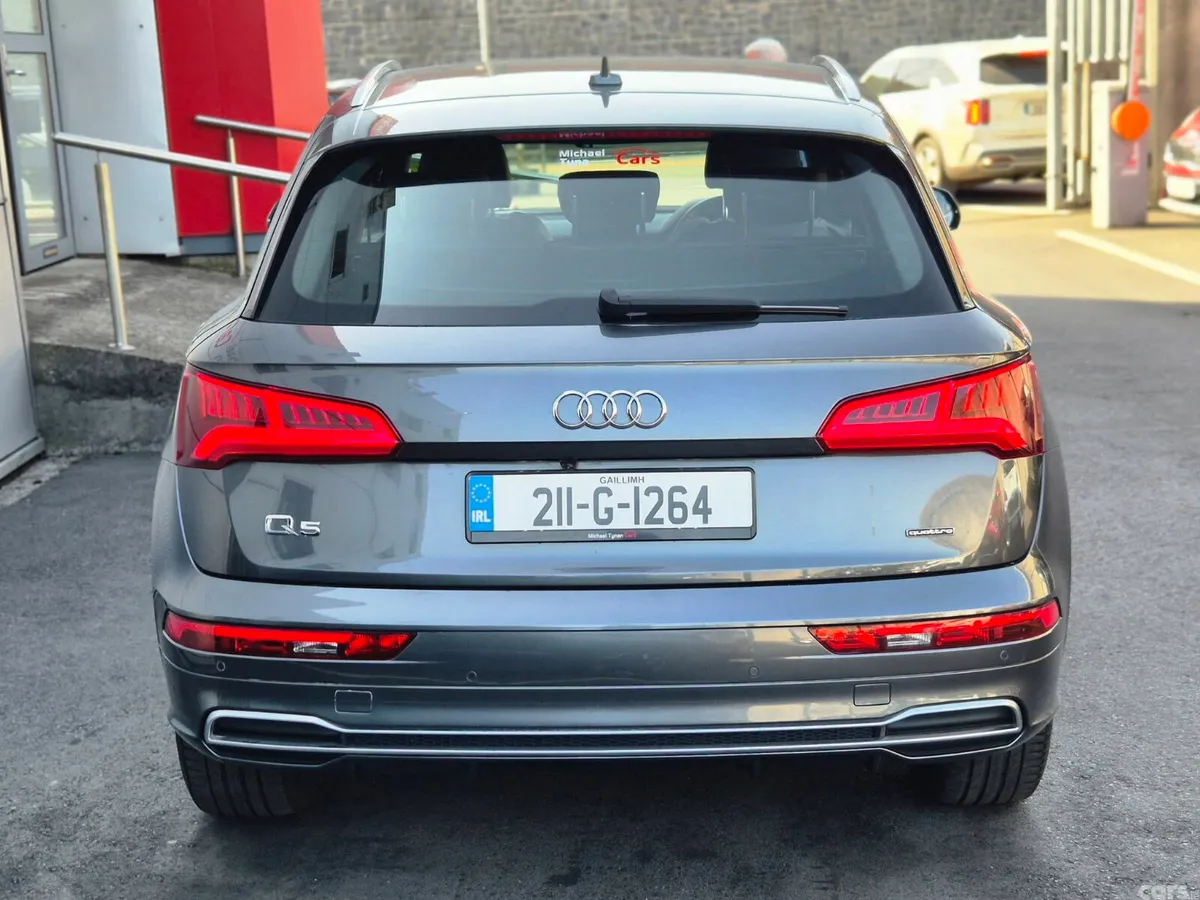 Audi Q5 SUV, Petrol Plug-in Hybrid, 2021, Grey