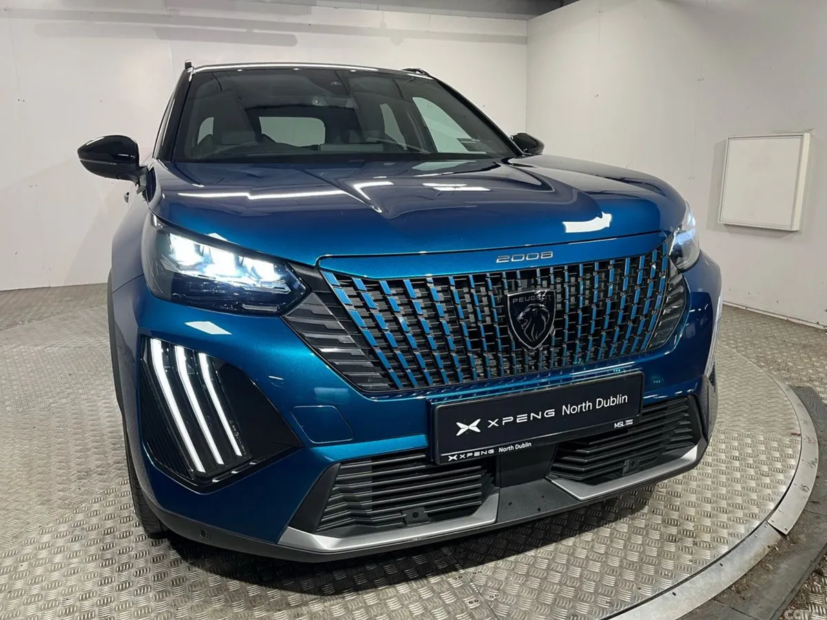 Peugeot 2008 SUV, Electric, 2025, Blue
