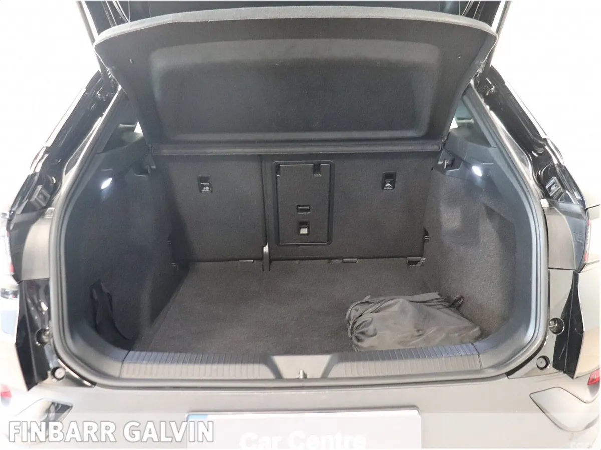 Volkswagen ID.4 Estate, Electric, 2023, Black