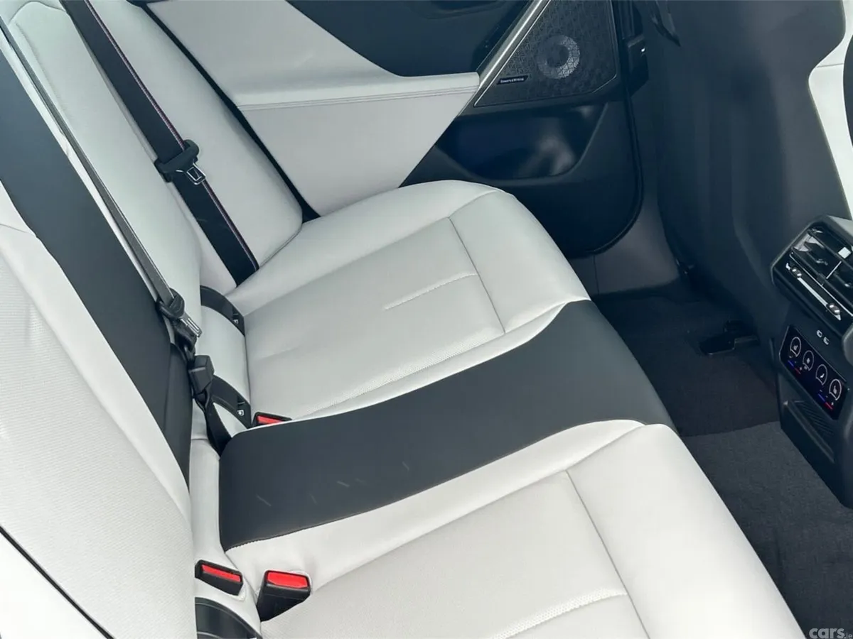 BMW M5 Estate, Petrol Plug-in Hybrid, 2026, 