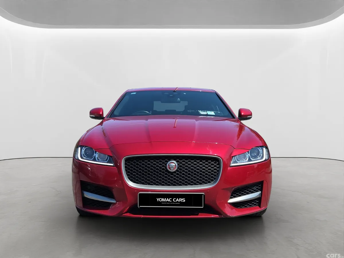 Jaguar XF Saloon, Diesel, 2017, Red