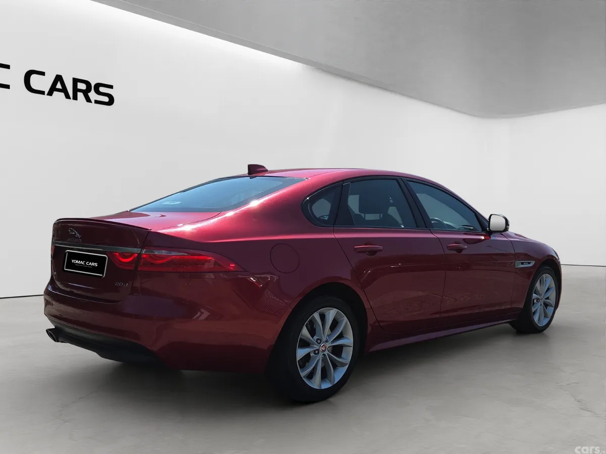 Jaguar XF Saloon, Diesel, 2017, Red