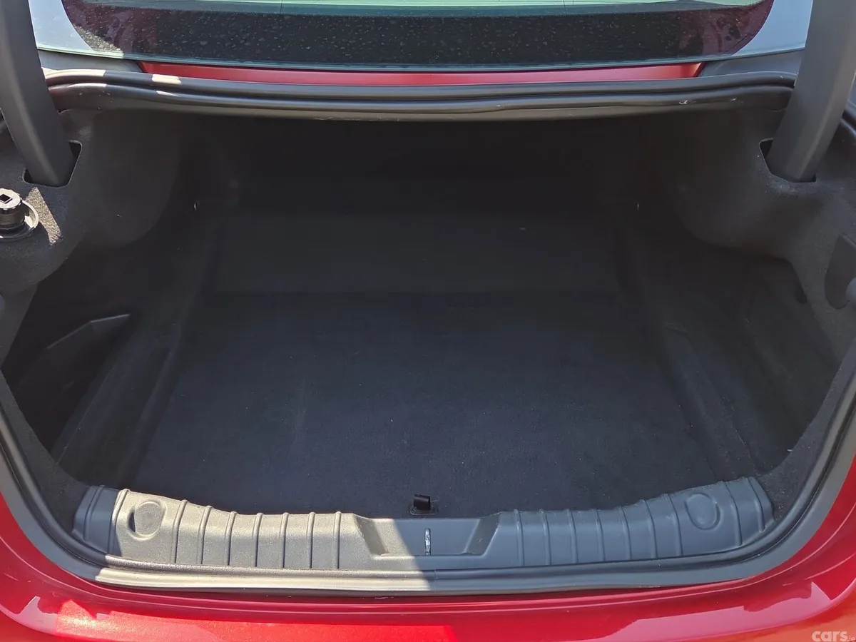 Jaguar XF Saloon, Diesel, 2017, Red