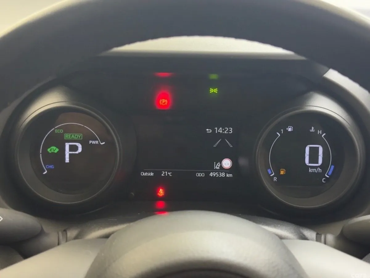 Toyota Yaris Hatchback, Petrol Hybrid, 2023, Black